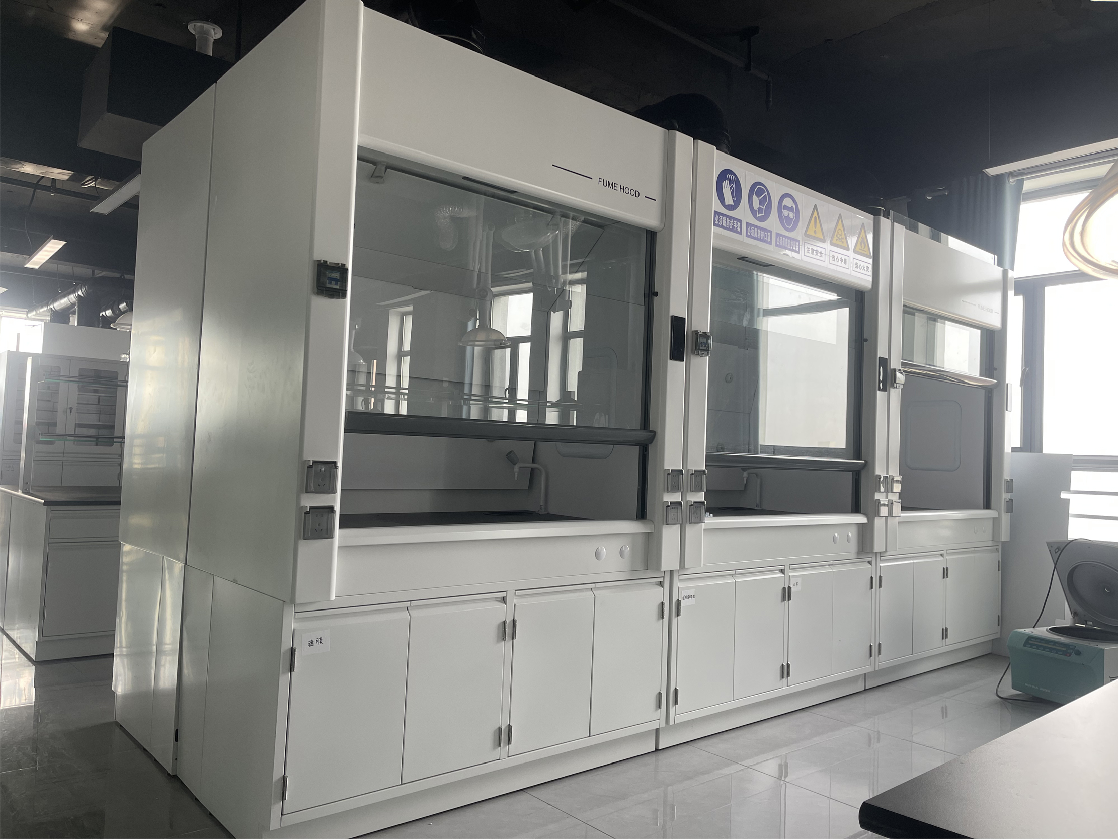 项目案例丨器官芯片领域实验室家具的完美答卷