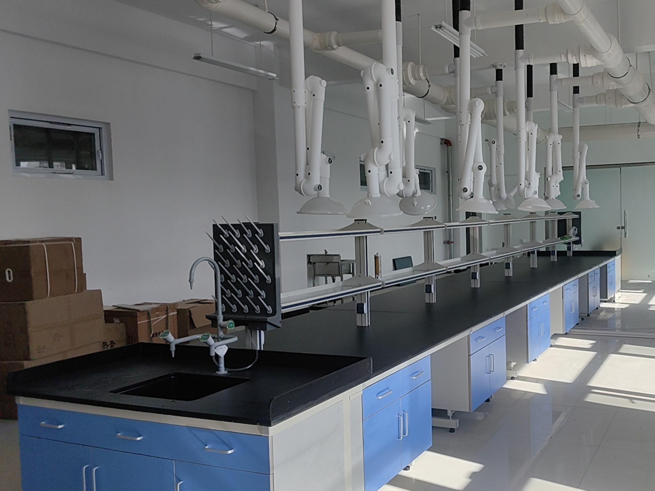 项目案例丨为超纤维皮革材料厂打造不锈钢通风系统